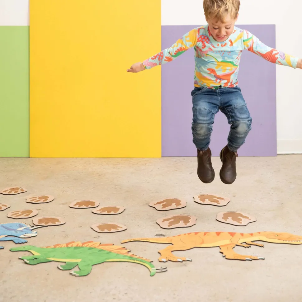The Freckled Frog Chasing Dinosaurs!