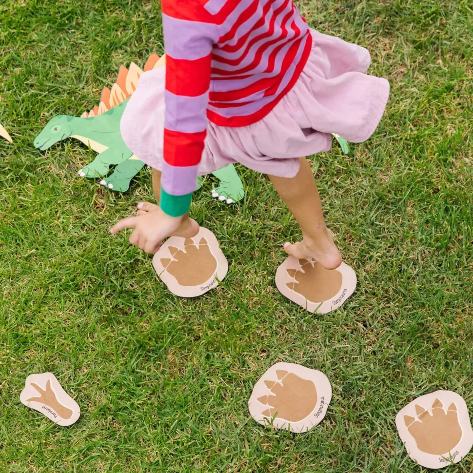 The Freckled Frog Chasing Dinosaurs!