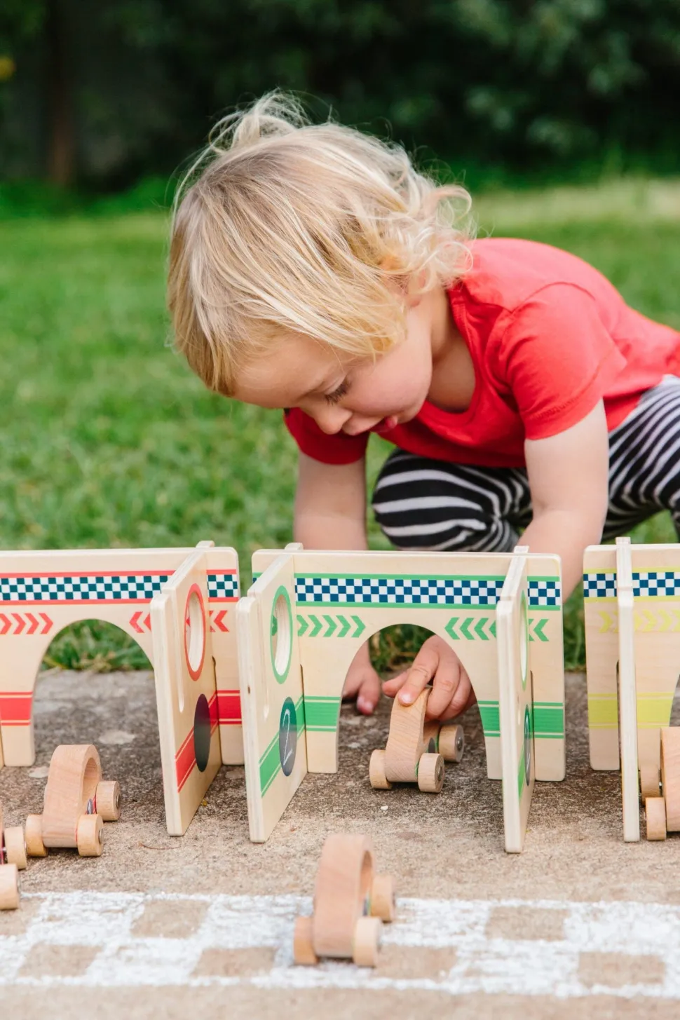 The Freckled Frog Happy Architect Raceway with Cars